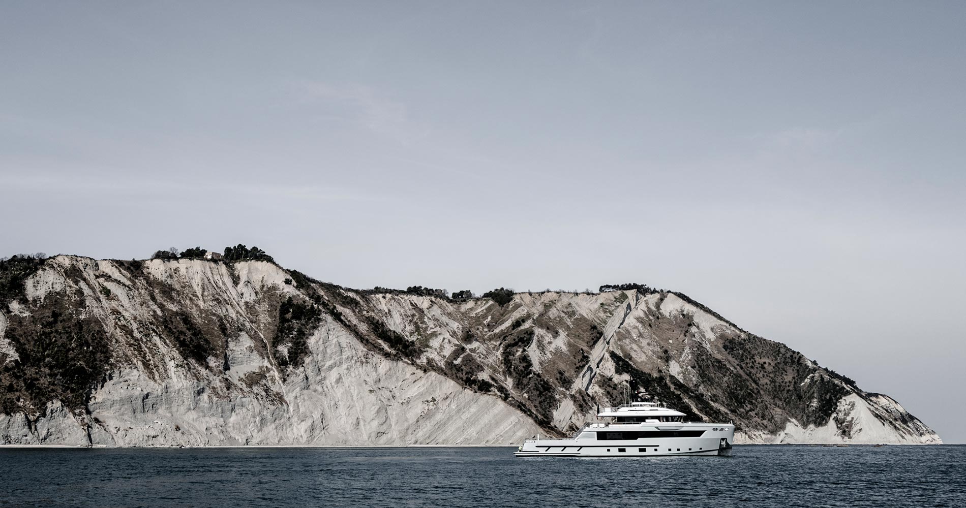 Cantiere delle Marche - Explorer Yachting builders